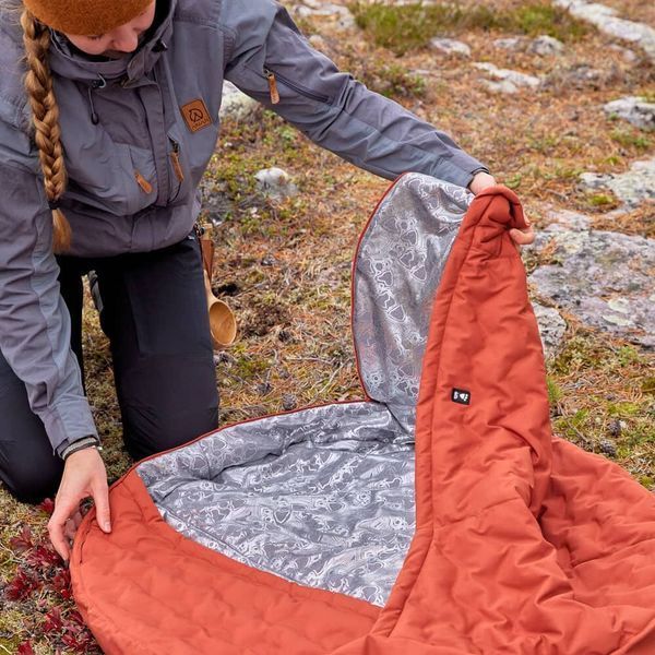 Спальний мішок для собак Hurtta Sleepover sleeping bag Помаранчевий L 45365 фото
