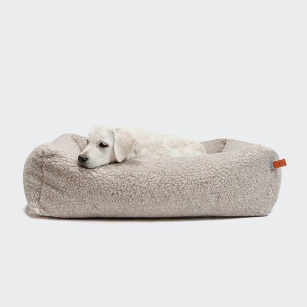 Лежак для собак Cloud7 Sleepy Deluxe Бежевий S Plus 45820 фото